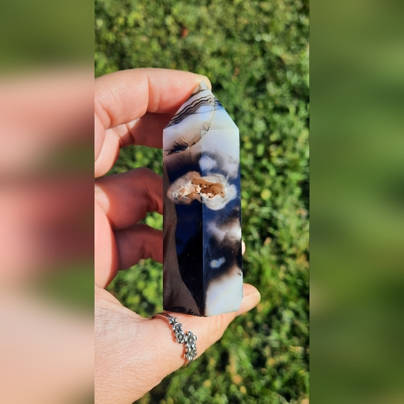 Sardonyx Tower - Picture 4 of 8